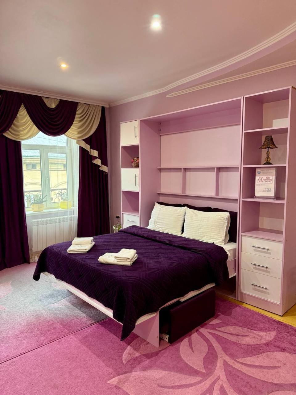 Apartments Provence TTchernivtsi Extérieur photo